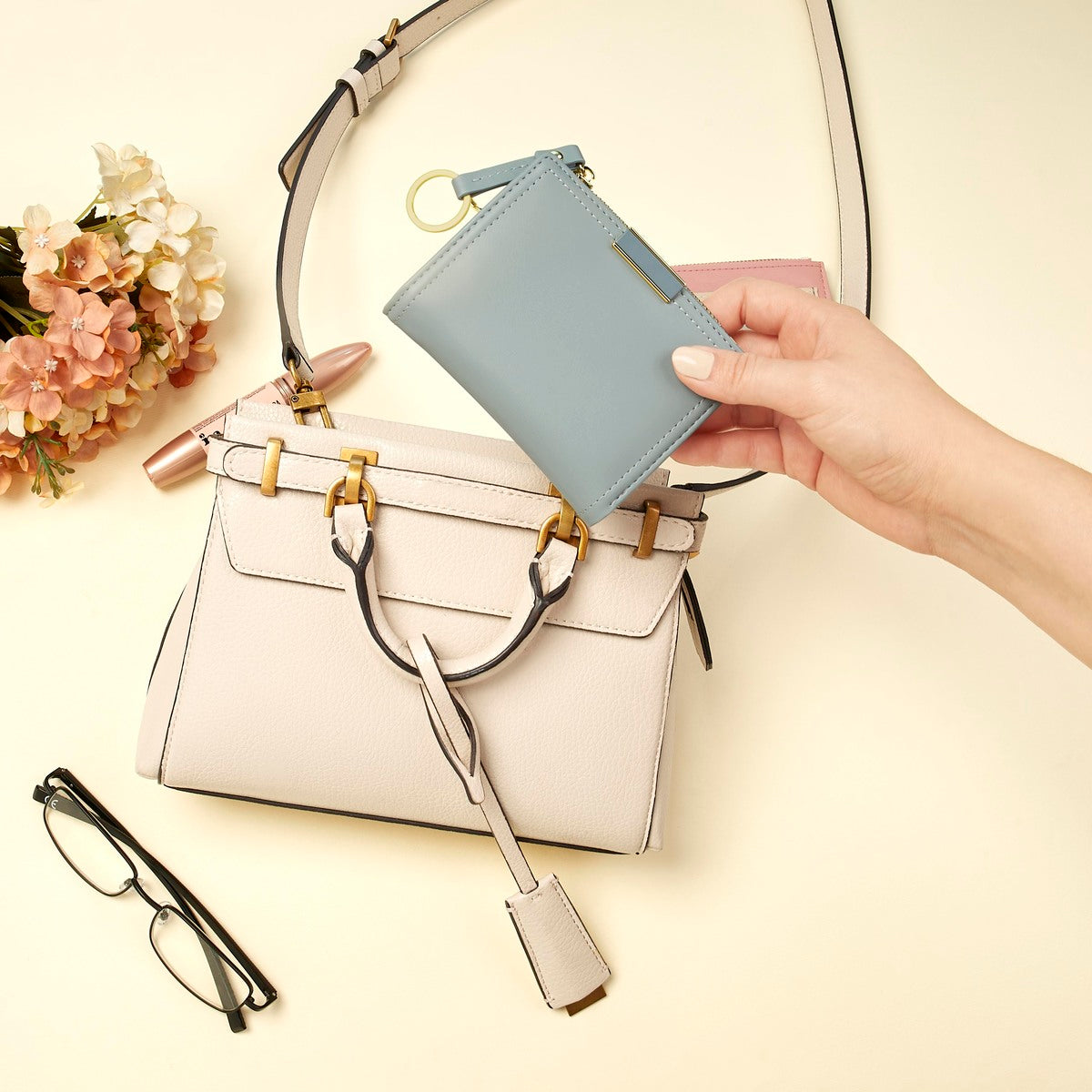 CARTERA DELIA